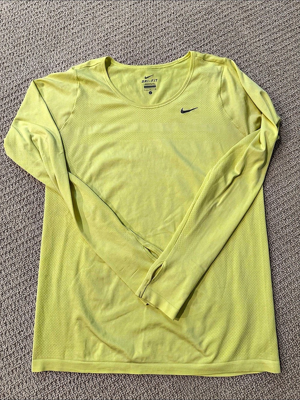 Nike Dri-FIT Long Sleeve Athletic Shirt Yellow Large